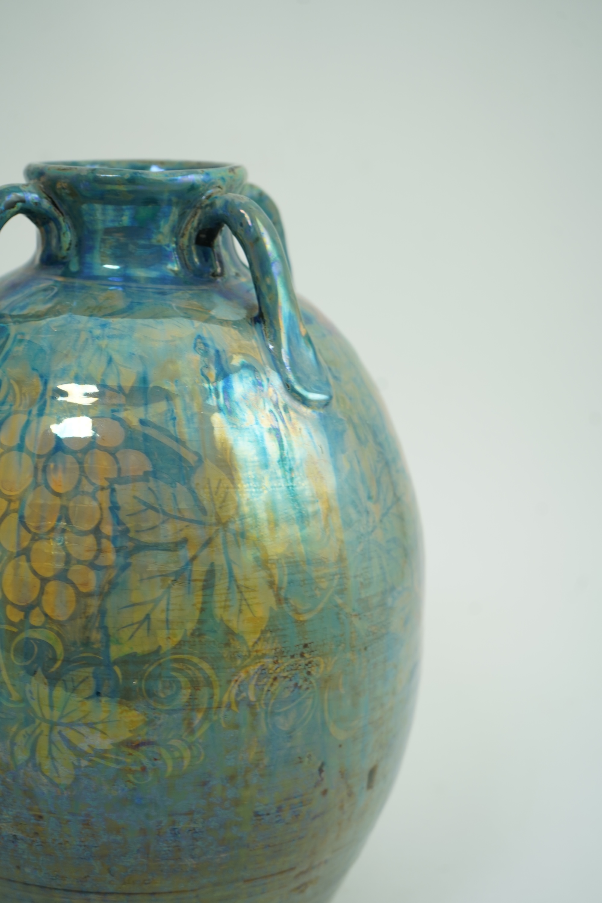 William S. Mycock (1872-1959) for Pilkington's Royal Lancastrian: A large lustre vase